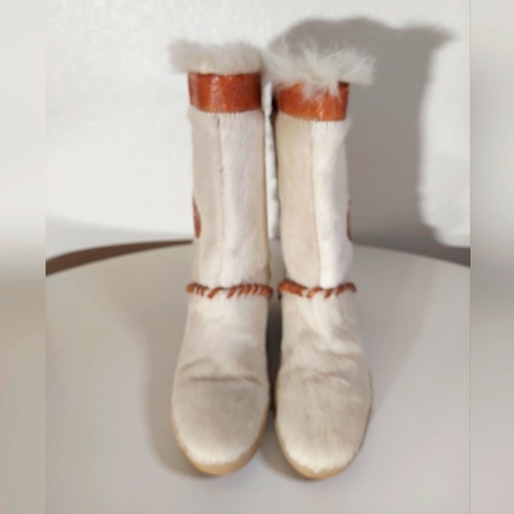 Diadora Vintage White Fur & Leather Wedge Heel Boots - Picture 4 of 16